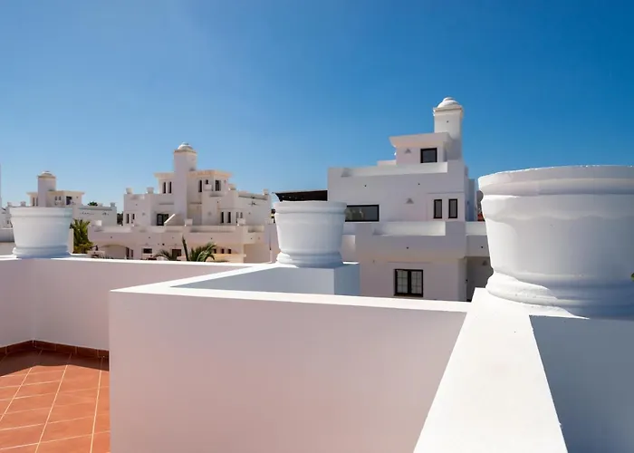 فيلة Casa Blanca